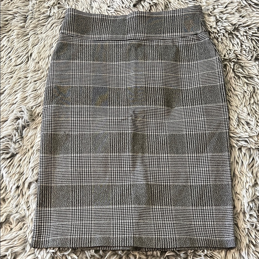 Classic Plaid Pencil Skirt